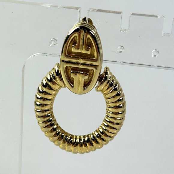 Givenchy Susan Caplan Gold Doos Knocker Clip on Earrings - Picture 5 of 9